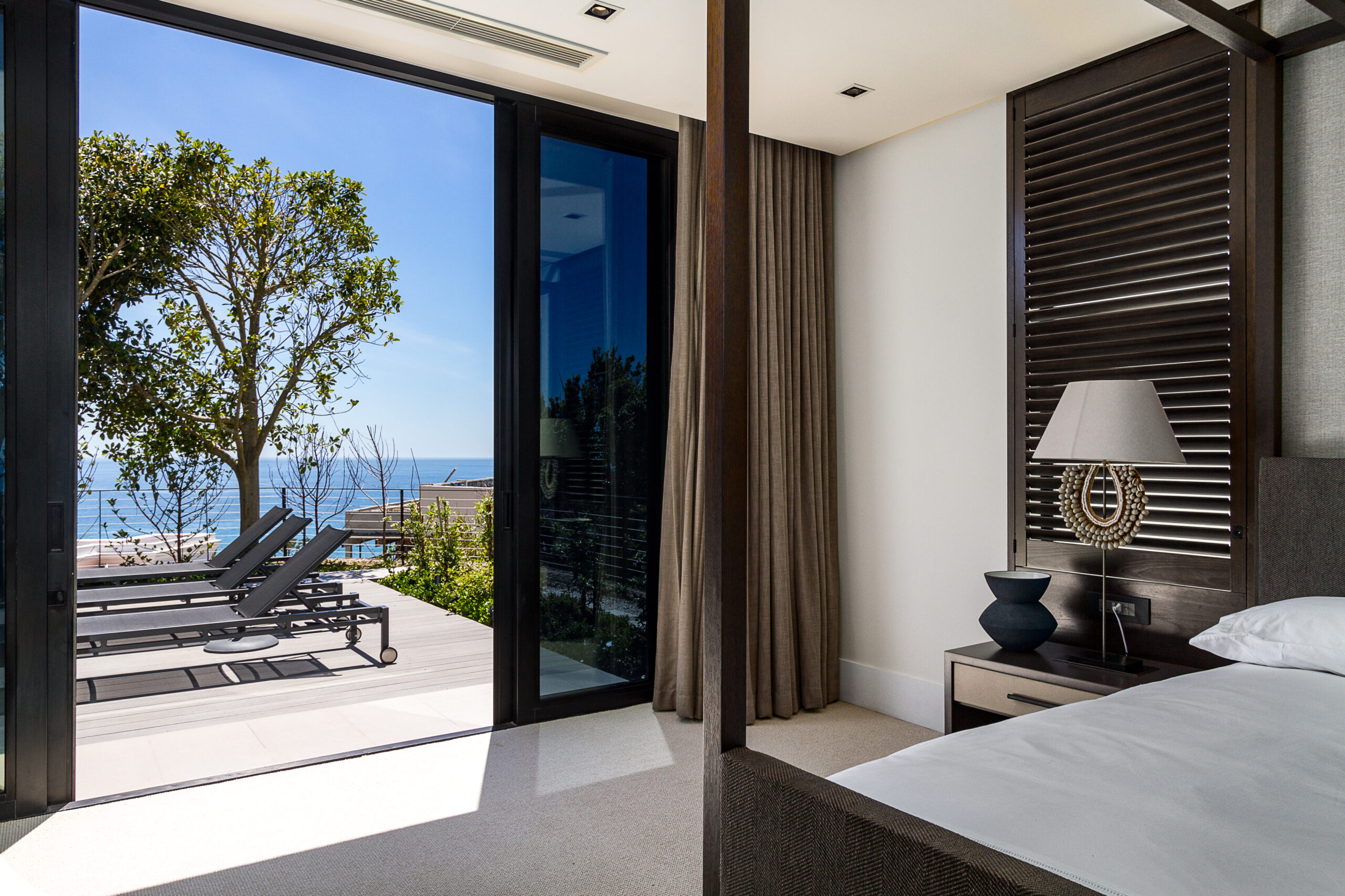 Banty Bay halcyon8