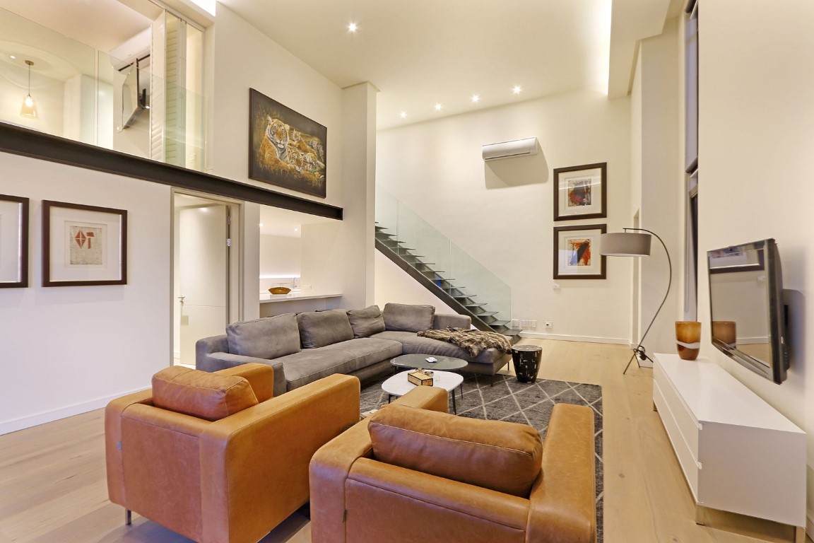 Banty Bay imperial topaz 17