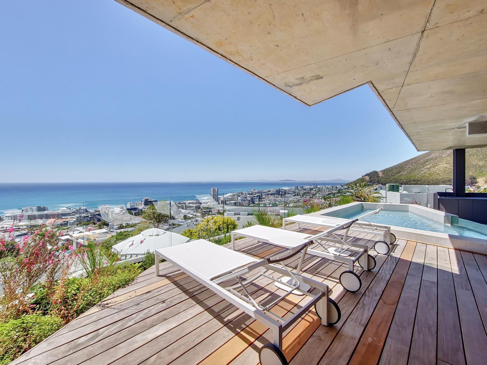 Banty Bay photo 2025 04 23 17 57 59 2