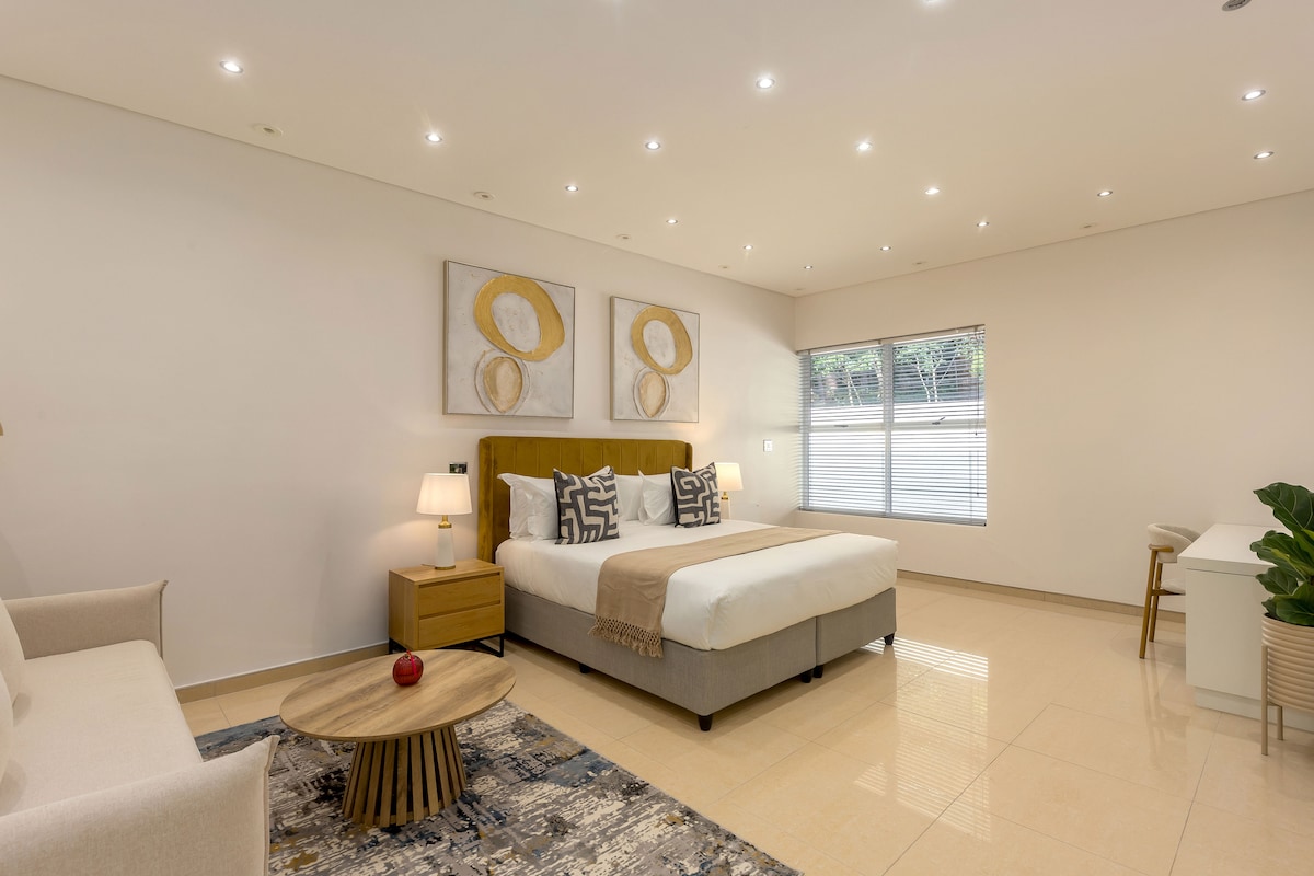 Solara Villa 12009931 739c 47a6 93e7 e1c397797080