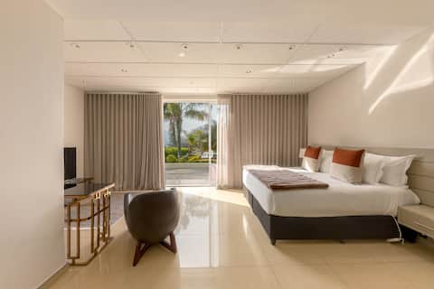 Solara Villa 5697b966 d41f 4978 8622 1490fef99f0f 1