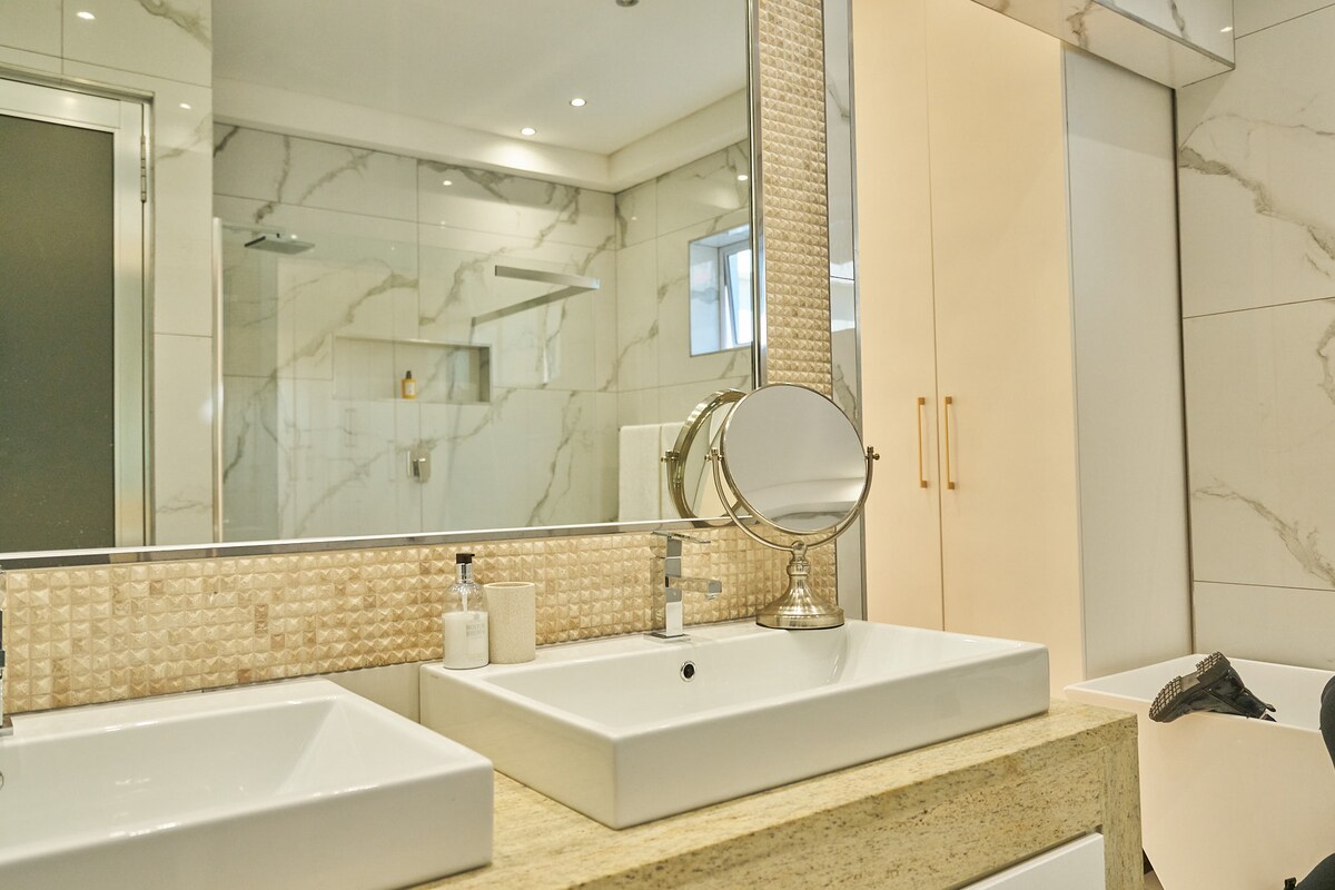 Solara Villa 8931f286 5735 457a 8549 fbb7807825c8