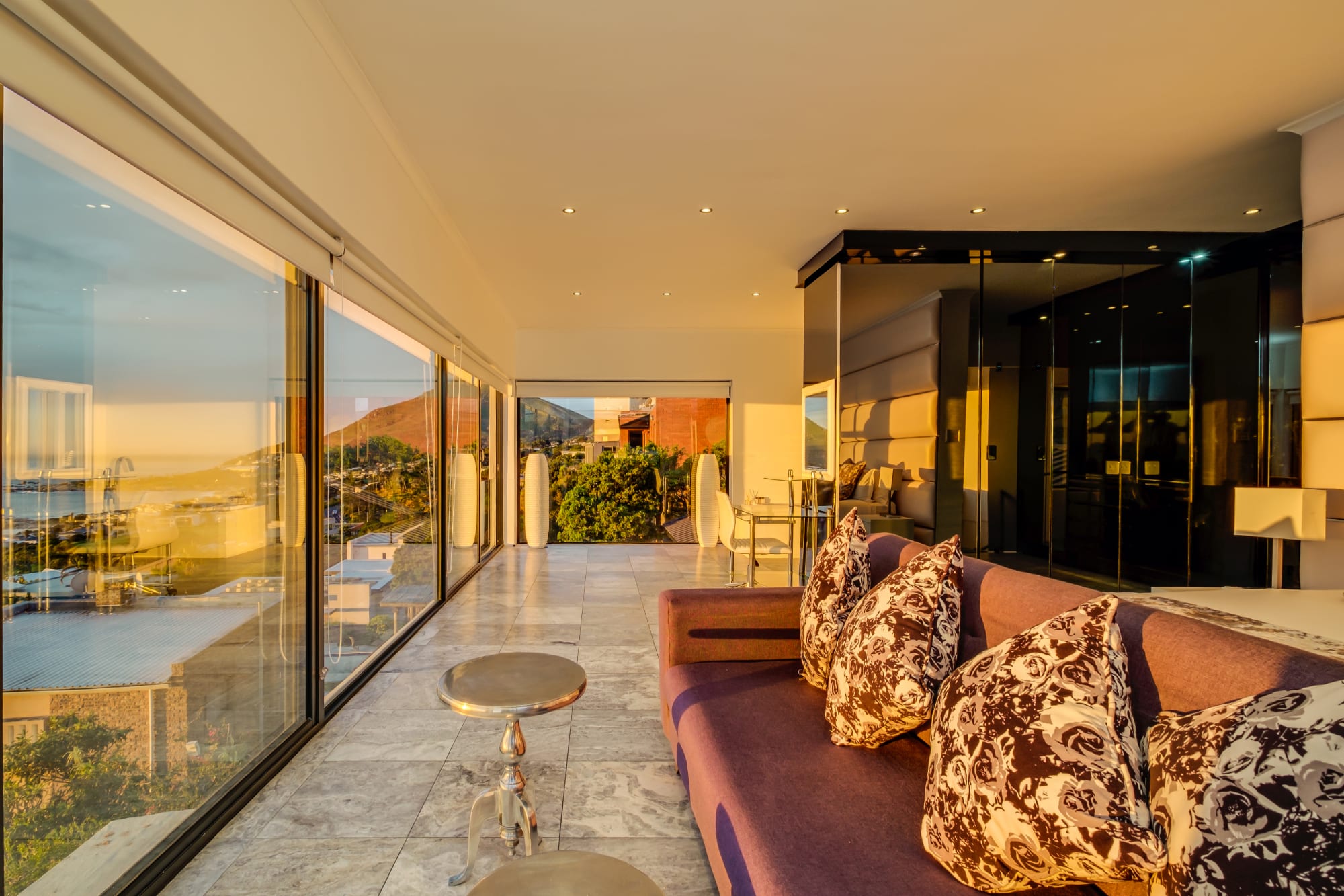 Sunset Views Villa p1xrwv5pb9kmsa4liuhs.jpg